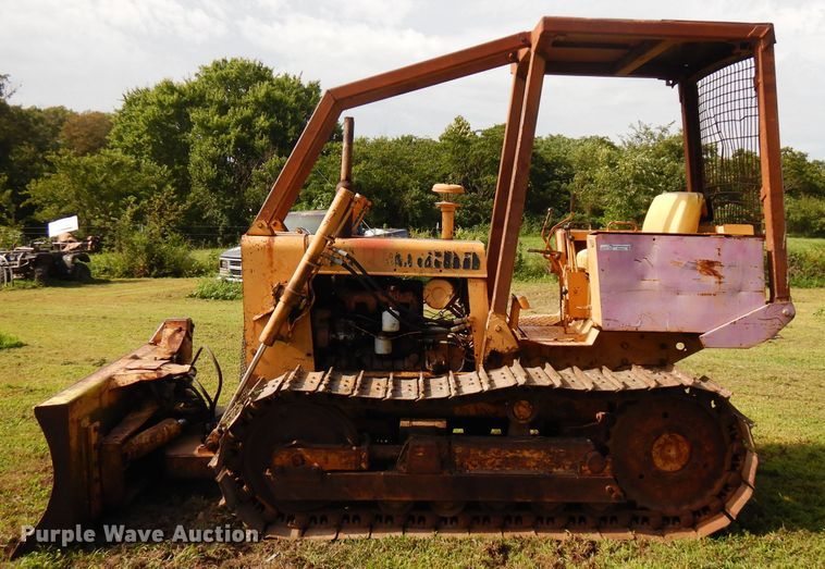 image for item FN9334 1974 Case 450  dozer