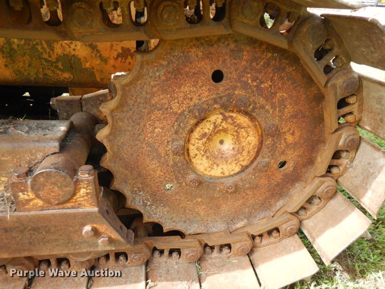 image for item FN9334 1974 Case 450  dozer