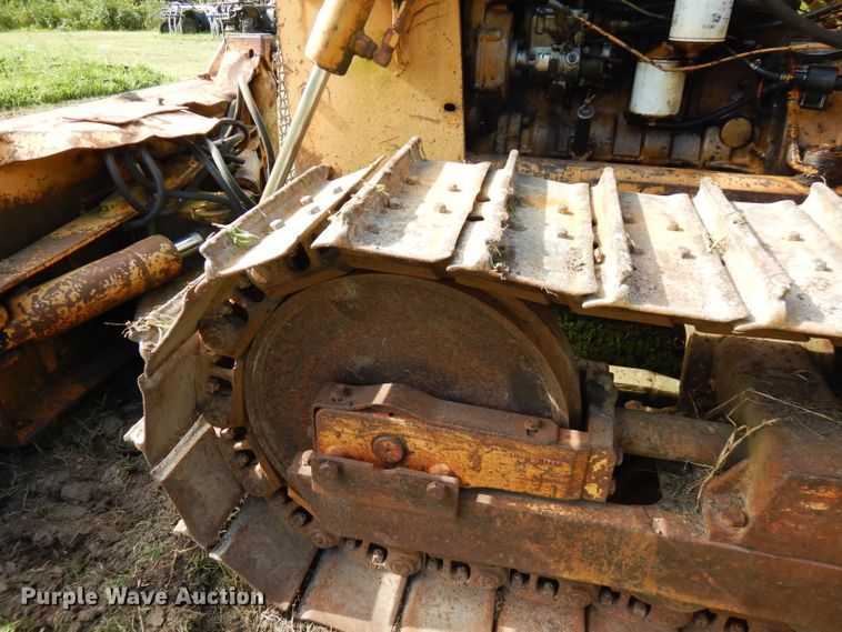 image for item FN9334 1974 Case 450  dozer