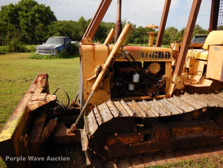 image for item FN9334 1974 Case 450  dozer