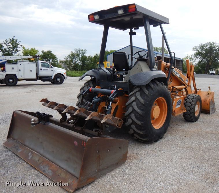image for item FN9335 2007 Case 570MXT  landscape tractor