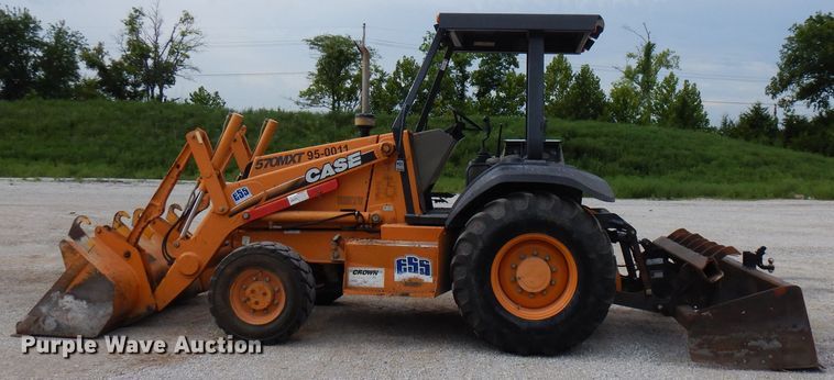 image for item FN9335 2007 Case 570MXT  landscape tractor