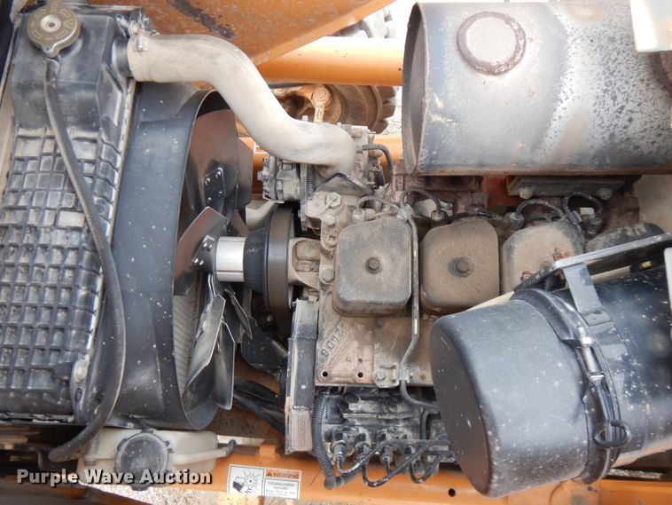 image for item FN9335 2007 Case 570MXT  landscape tractor