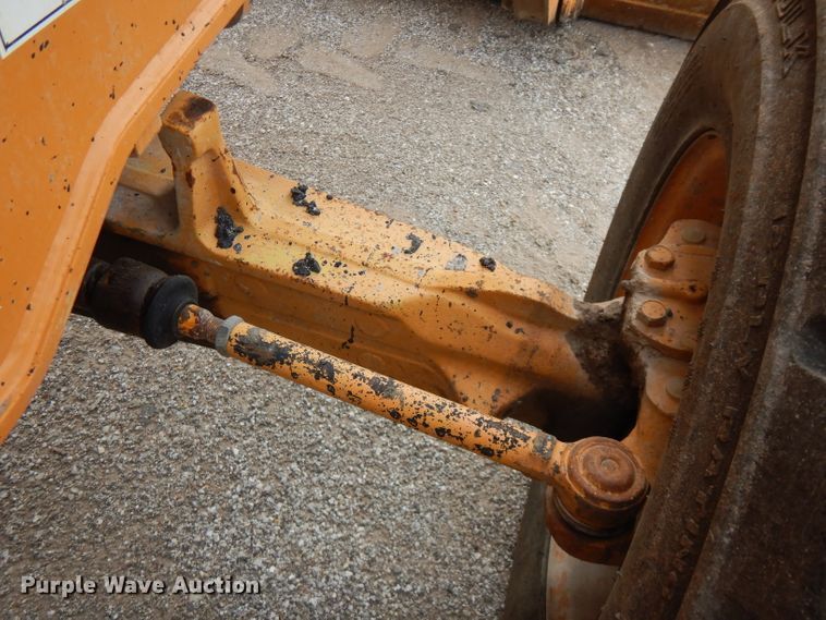 image for item FN9335 2007 Case 570MXT  landscape tractor