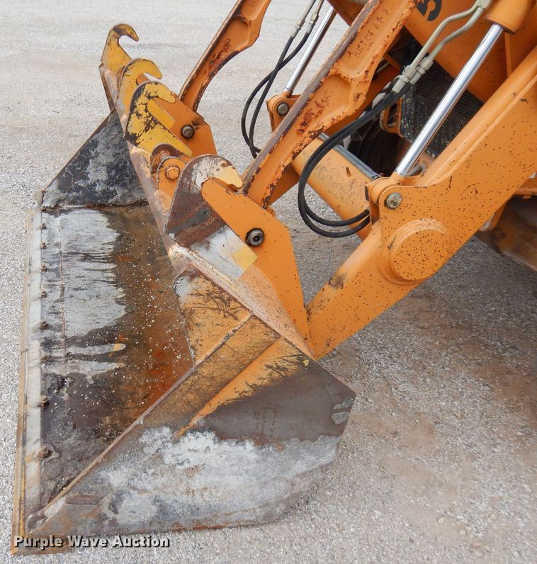 image for item FN9335 2007 Case 570MXT  landscape tractor