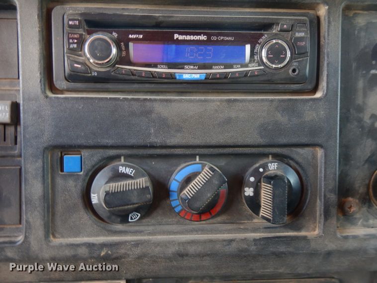 image for item FN9337 1998 International 4900  dump truck