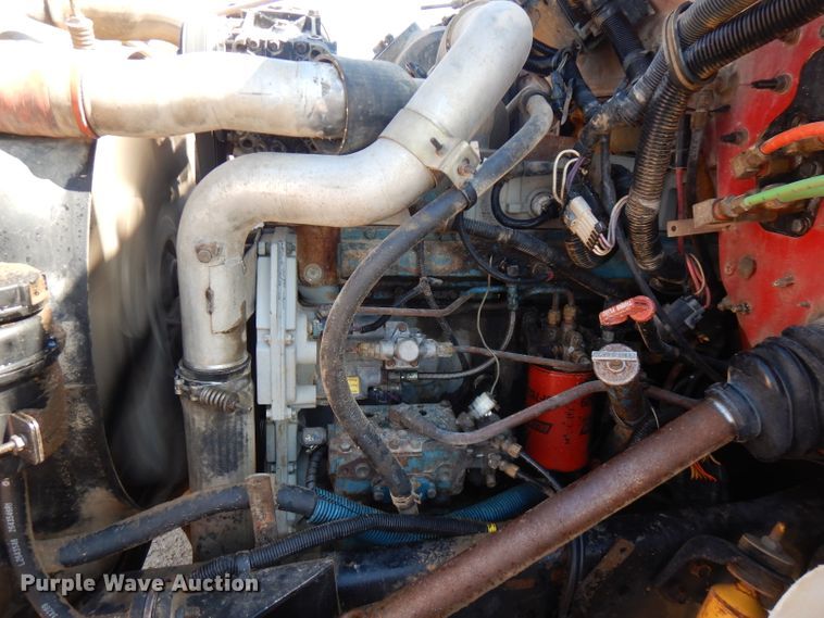 image for item FN9337 1998 International 4900  dump truck