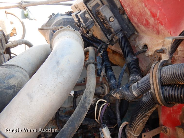 image for item FN9337 1998 International 4900  dump truck