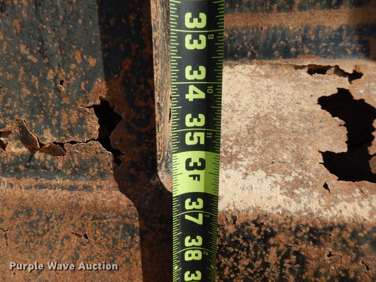 image for item FN9337 1998 International 4900  dump truck