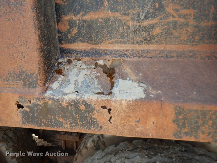 image for item FN9337 1998 International 4900  dump truck