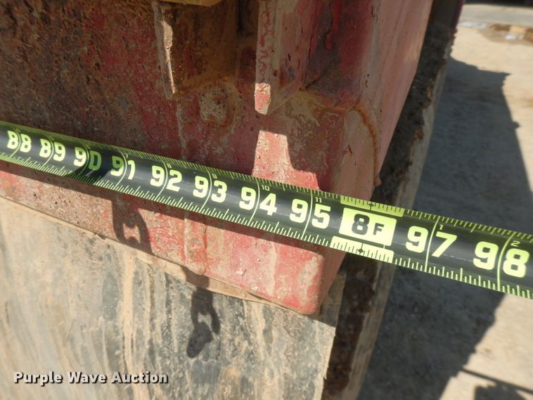 image for item FN9338 2000 International 4900  dump truck