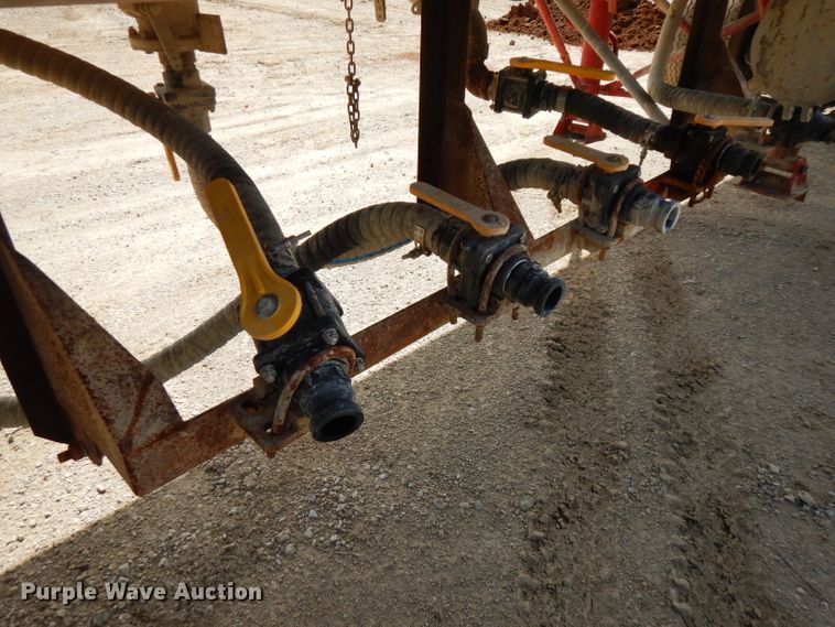 image for item FN9340 1982 Heil tank trailer