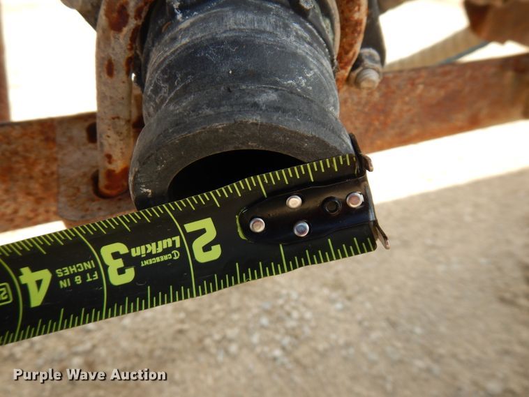 image for item FN9340 1982 Heil tank trailer