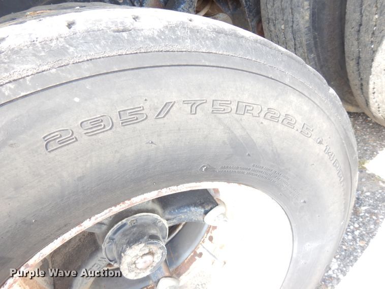 image for item FN9362 1996 shop built end dump pup trailer