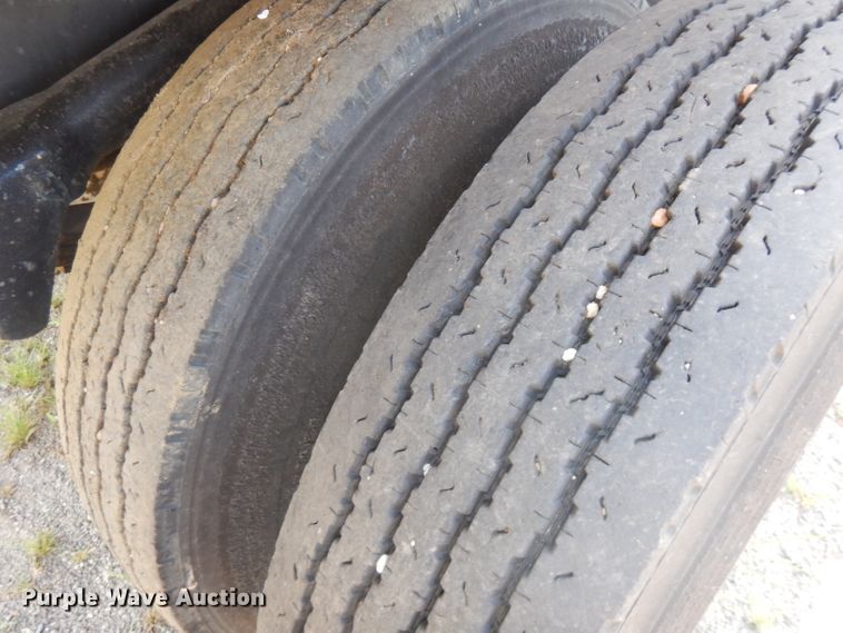 image for item FN9362 1996 shop built end dump pup trailer