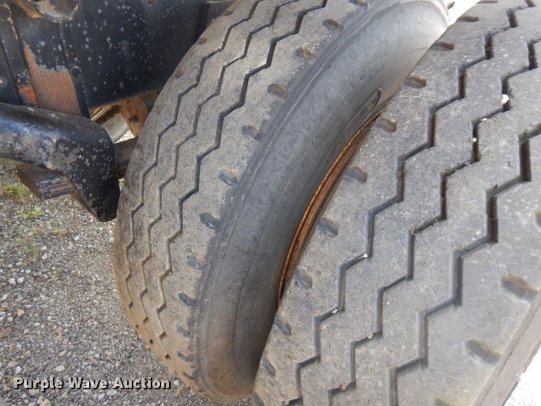 image for item FN9362 1996 shop built end dump pup trailer