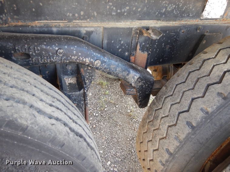 image for item FN9362 1996 shop built end dump pup trailer