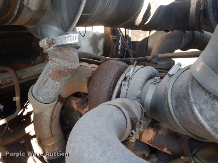 image for item FT9016 1990 Kenworth T400  tank truck