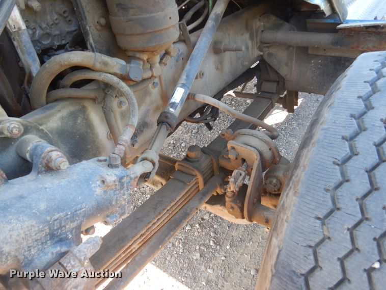 image for item FT9016 1990 Kenworth T400  tank truck