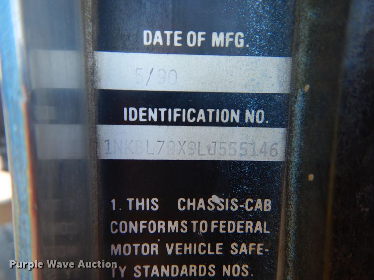 image for item FT9016 1990 Kenworth T400  tank truck