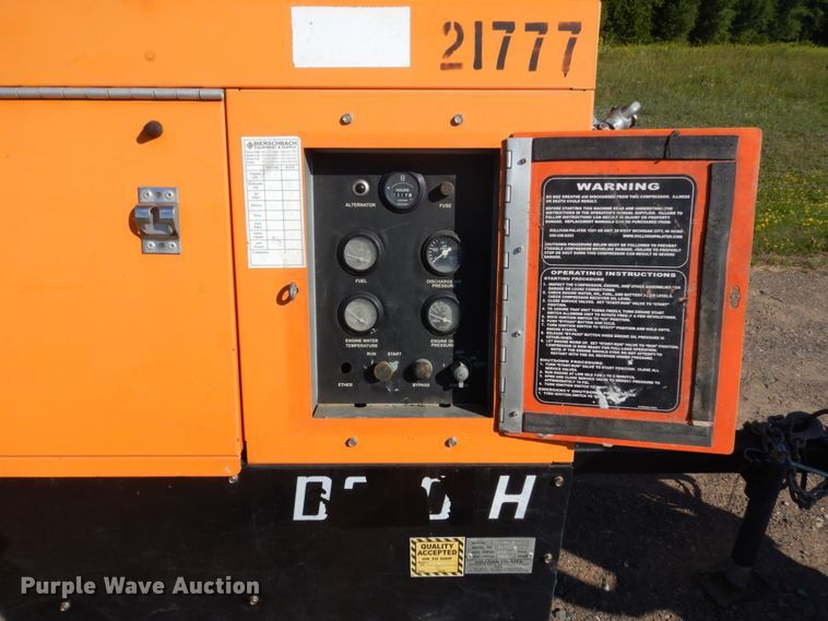 image for item FT9017 Sullivan Palatek D210PJD  air compressor