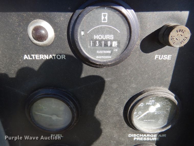 image for item FT9017 Sullivan Palatek D210PJD  air compressor