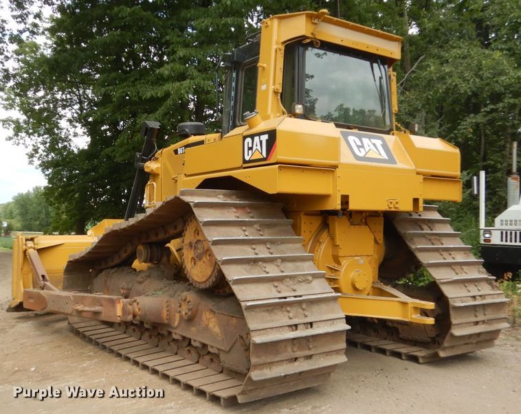 image for item FT9032 2011 Caterpillar D6T LGP  dozer