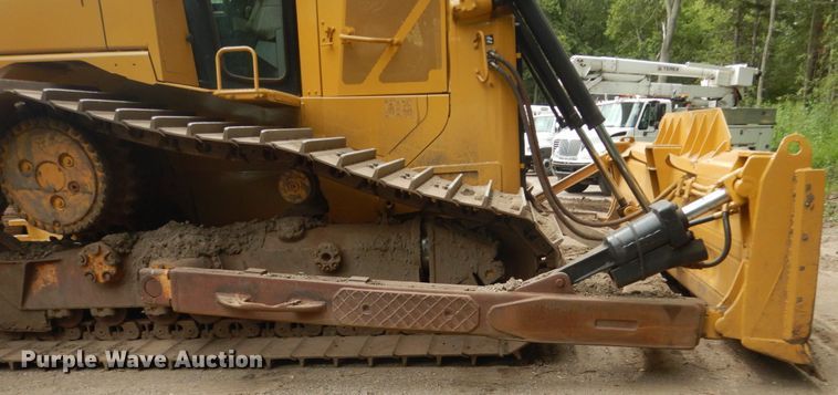 image for item FT9032 2011 Caterpillar D6T LGP  dozer