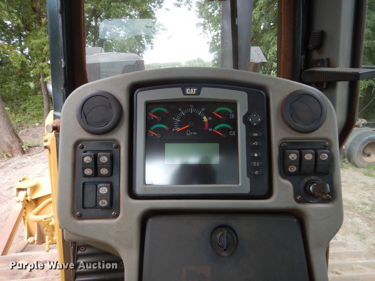 image for item FT9032 2011 Caterpillar D6T LGP  dozer