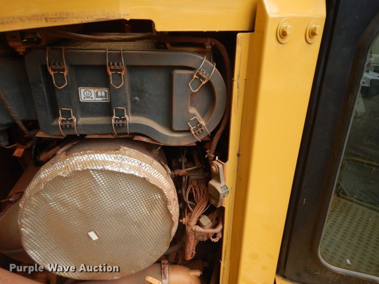 image for item FT9032 2011 Caterpillar D6T LGP  dozer