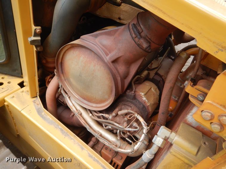 image for item FT9032 2011 Caterpillar D6T LGP  dozer