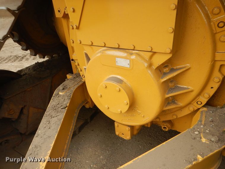 image for item FT9032 2011 Caterpillar D6T LGP  dozer