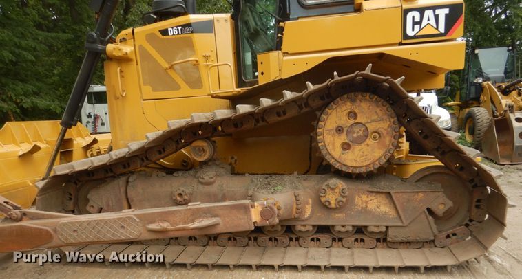 image for item FT9032 2011 Caterpillar D6T LGP  dozer