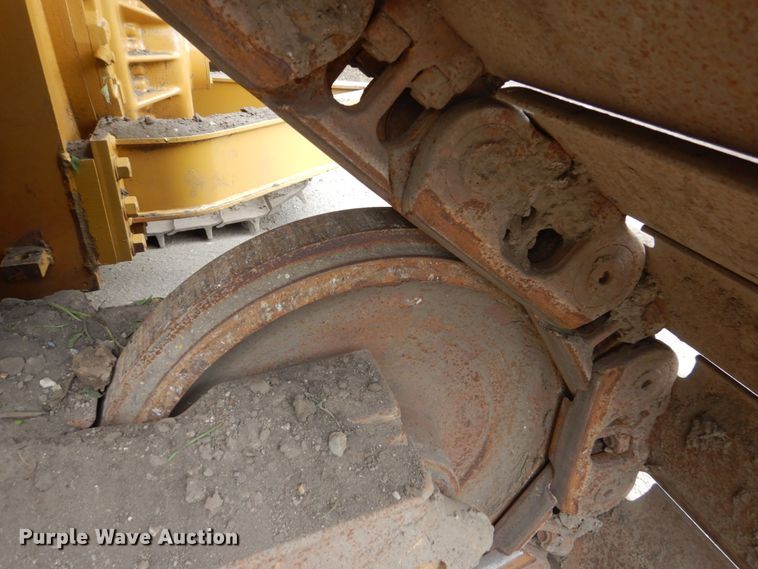 image for item FT9032 2011 Caterpillar D6T LGP  dozer