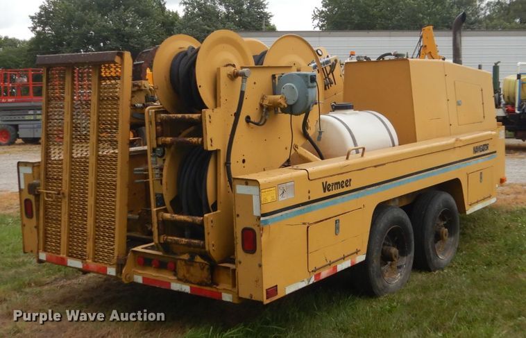 image for item FT9053 1996 Vermeer Navigator D-24A  directional boring unit