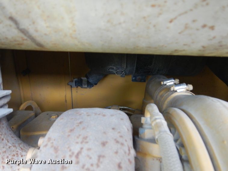 image for item FT9053 1996 Vermeer Navigator D-24A  directional boring unit