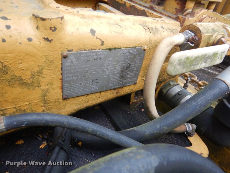 image for item FT9053 1996 Vermeer Navigator D-24A  directional boring unit