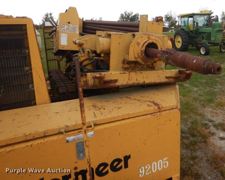 image for item FT9053 1996 Vermeer Navigator D-24A  directional boring unit