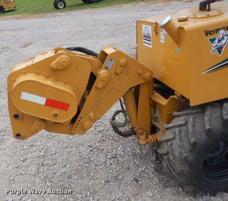 image for item FT9054 1996 Vermeer LM42  trencher