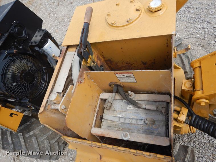 image for item FT9054 1996 Vermeer LM42  trencher