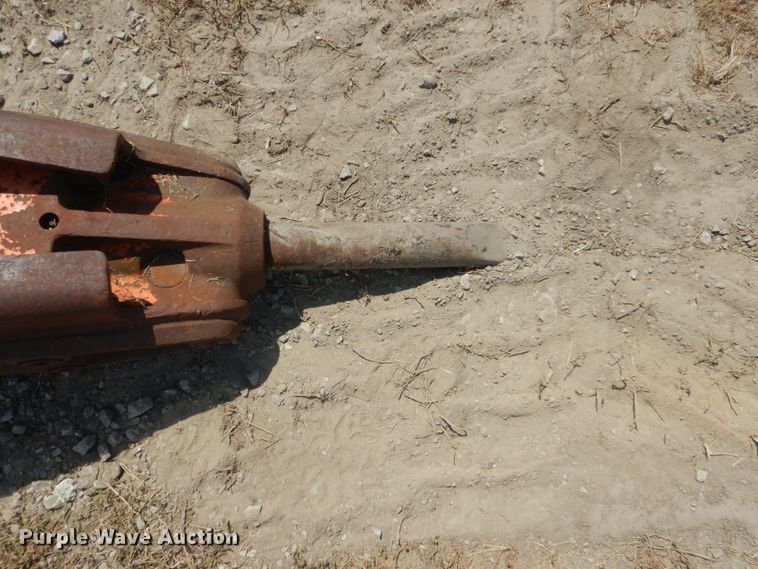 image for item FT9057 Stanley breaker