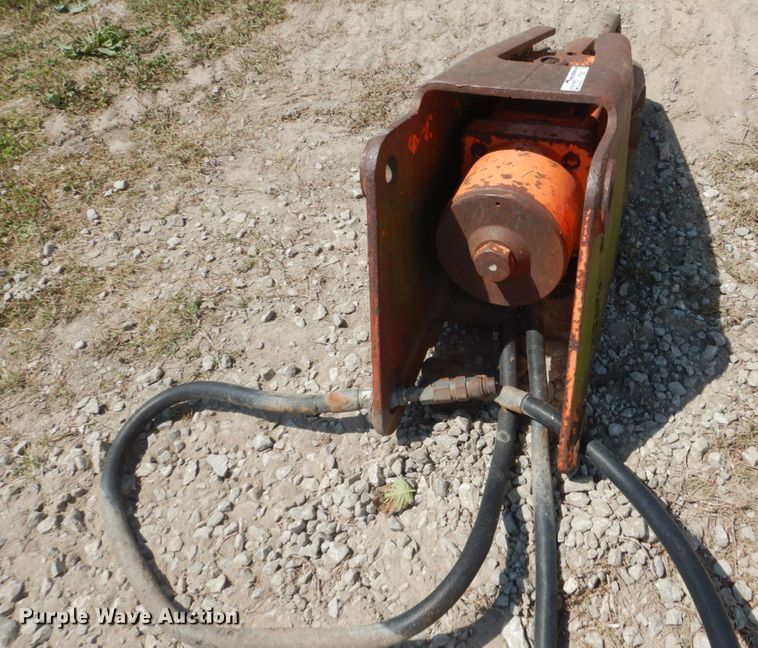 image for item FT9057 Stanley breaker