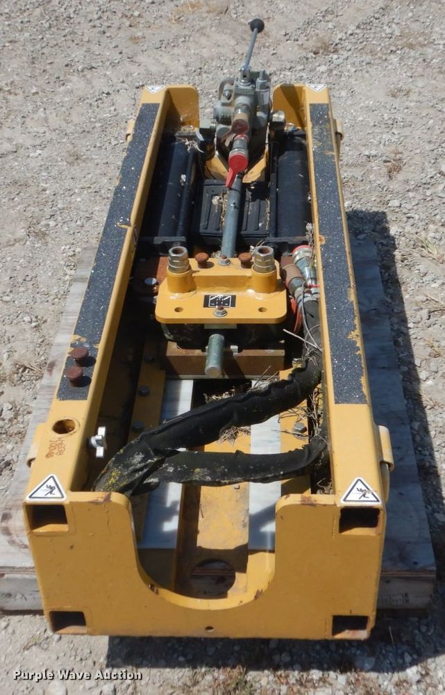 image for item FT9058 Hammerhead HydroBurst HB3038 static pipe bursting system