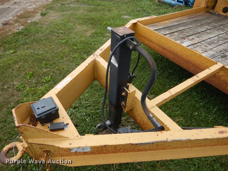 image for item FT9059 1996 Belshe equipment trailer