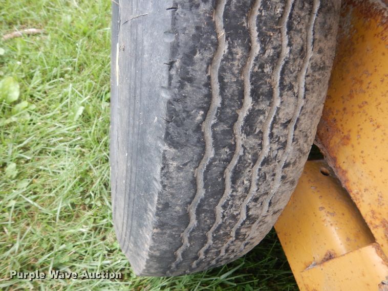 image for item FT9059 1996 Belshe equipment trailer