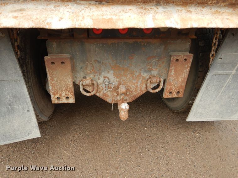 image for item FT9107 1994 Ford L8000  dump truck