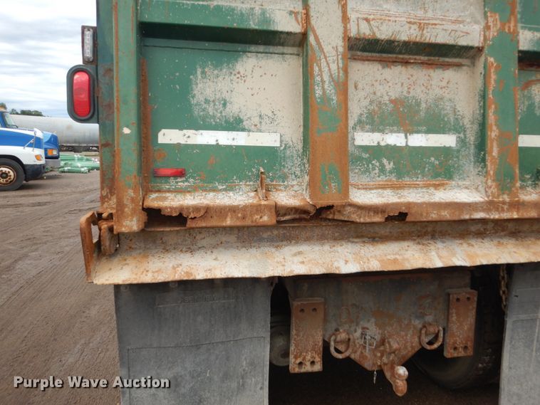 image for item FT9107 1994 Ford L8000  dump truck