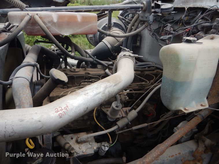 image for item FT9107 1994 Ford L8000  dump truck