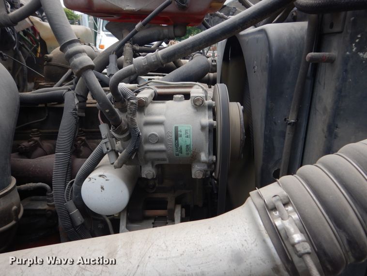 image for item FT9107 1994 Ford L8000  dump truck