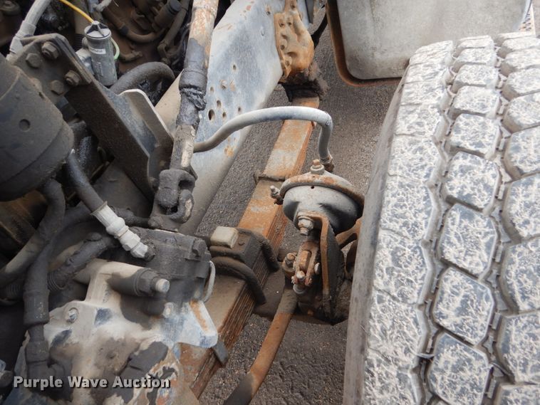 image for item FT9107 1994 Ford L8000  dump truck